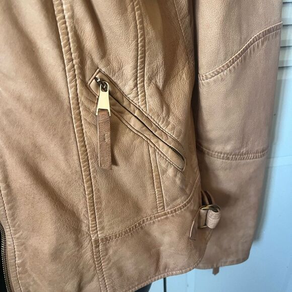 Danier Light Brown Leather Women's Jacket size SP - Picture 2 of 12